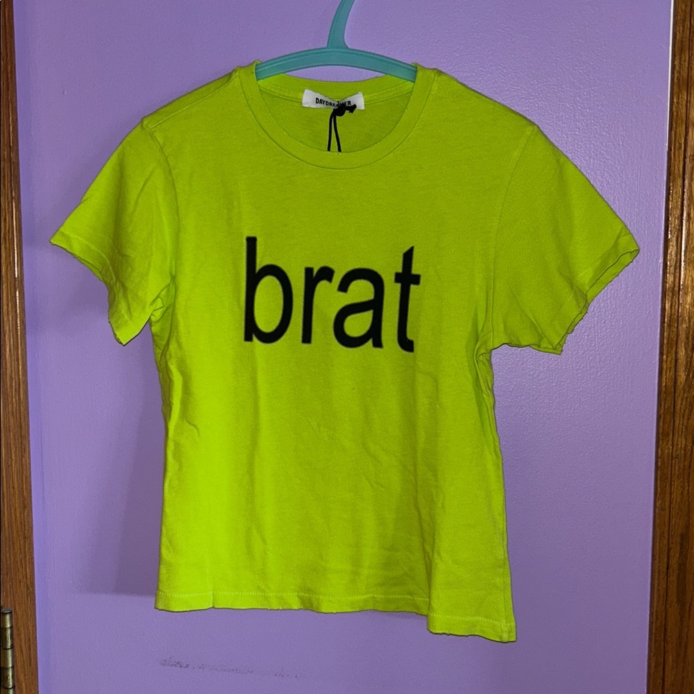 NWT Daydreamer Charli XCX Brat Neon Green Graphic Tee Size small - Picture 2 of 5